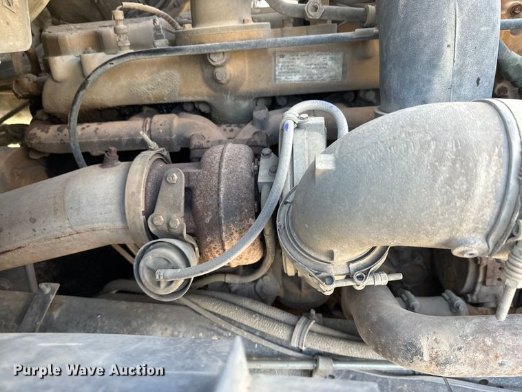 image for item DT6434 2003 Sterling L-Line truck cab and chassis