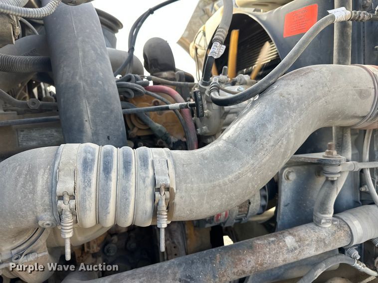 image for item DT6434 2003 Sterling L-Line truck cab and chassis