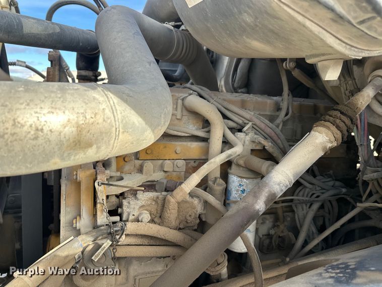 image for item DT6434 2003 Sterling L-Line truck cab and chassis