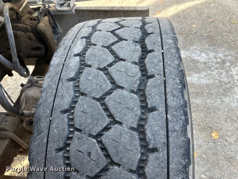 image for item DT6434 2003 Sterling L-Line truck cab and chassis