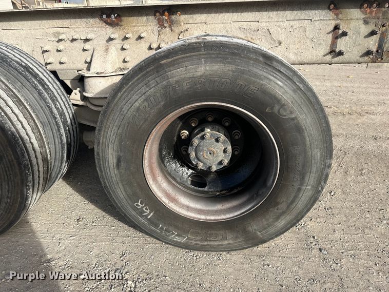 image for item DT6434 2003 Sterling L-Line truck cab and chassis