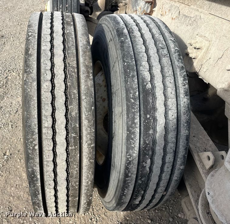 image for item DT6434 2003 Sterling L-Line truck cab and chassis