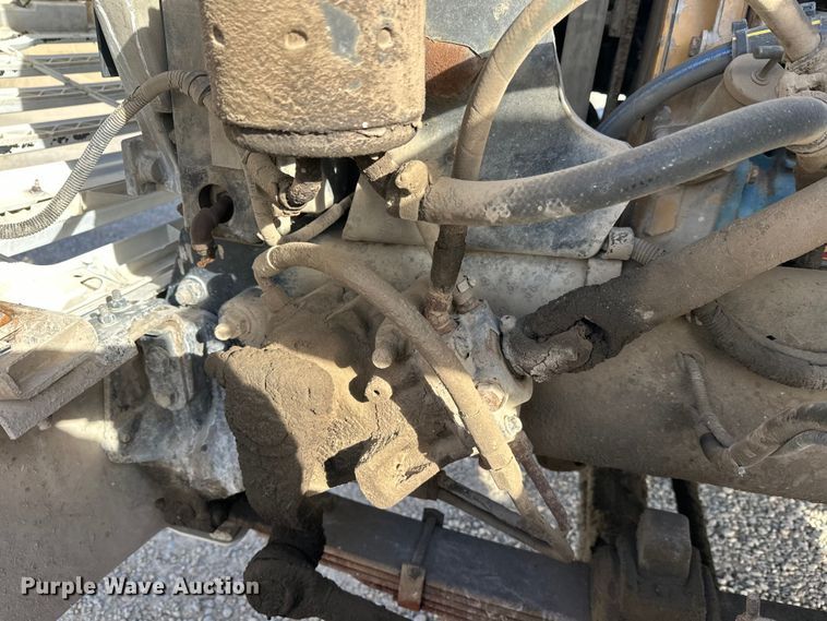 image for item DT6435 1999 Sterling L-Line truck cab and chassis