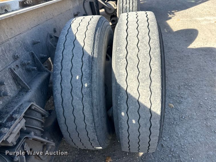 image for item DT6435 1999 Sterling L-Line truck cab and chassis