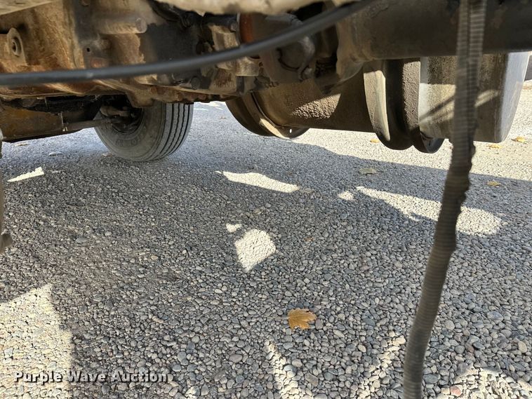 image for item DT6436 1999 Sterling L-Line truck cab and chassis