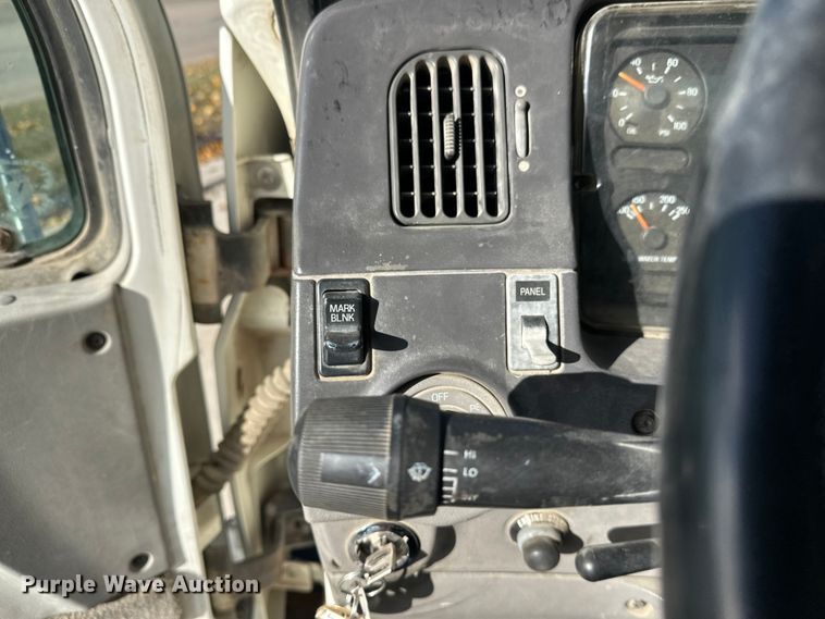 image for item DT6436 1999 Sterling L-Line truck cab and chassis