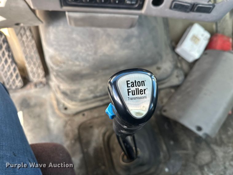 image for item DT6436 1999 Sterling L-Line truck cab and chassis