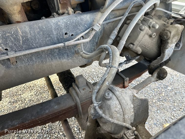 image for item DT6436 1999 Sterling L-Line truck cab and chassis