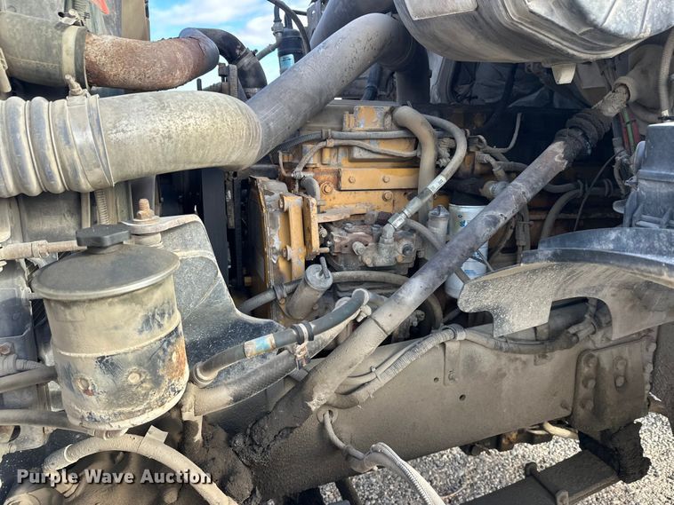 image for item DT6436 1999 Sterling L-Line truck cab and chassis