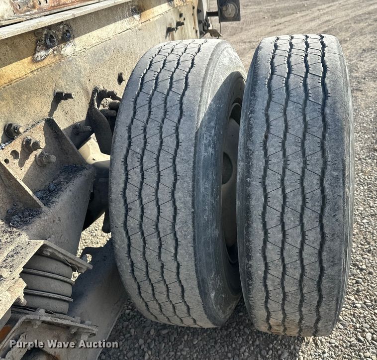 image for item DT6436 1999 Sterling L-Line truck cab and chassis