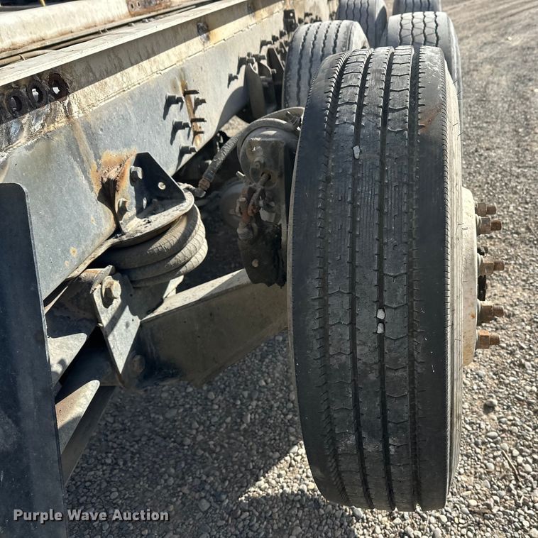 image for item DT6436 1999 Sterling L-Line truck cab and chassis