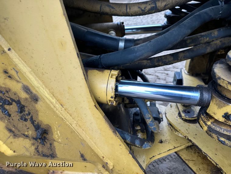 image for item DT6439 1995 Caterpillar 938F wheel loader