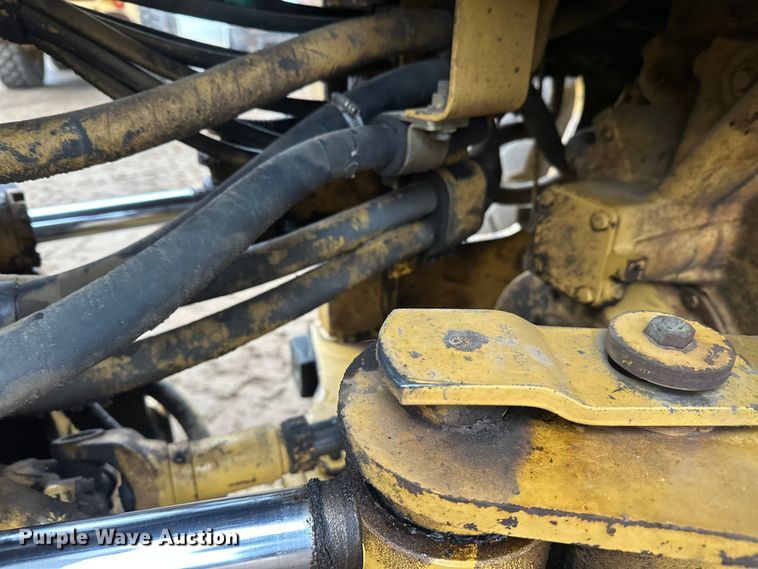 image for item DT6439 1995 Caterpillar 938F wheel loader