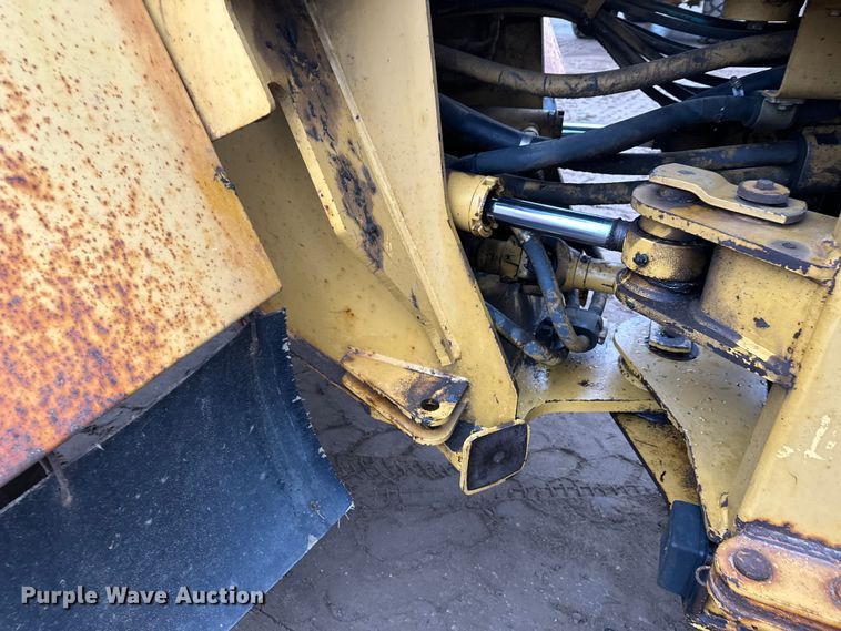 image for item DT6439 1995 Caterpillar 938F wheel loader