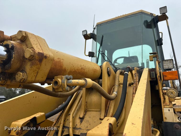 image for item DT6439 1995 Caterpillar 938F wheel loader