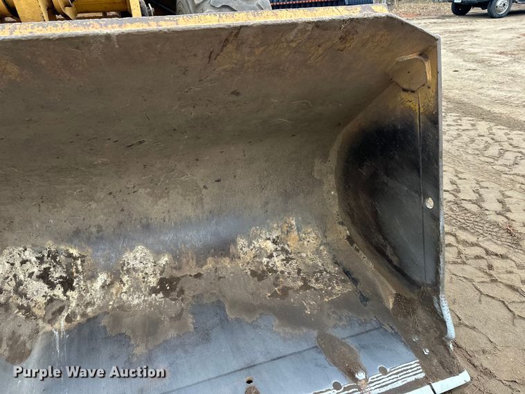 image for item DT6439 1995 Caterpillar 938F wheel loader