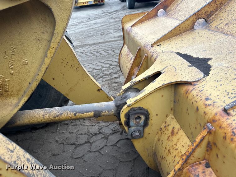 image for item DT6439 1995 Caterpillar 938F wheel loader