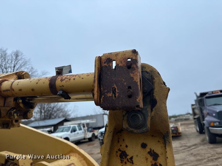 image for item DT6439 1995 Caterpillar 938F wheel loader