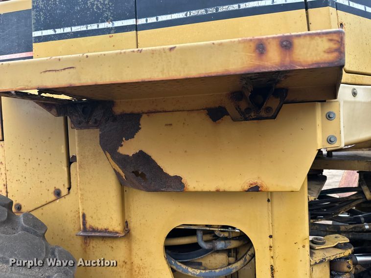 image for item DT6439 1995 Caterpillar 938F wheel loader