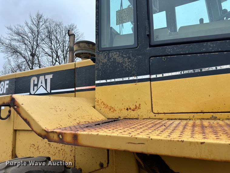 image for item DT6439 1995 Caterpillar 938F wheel loader