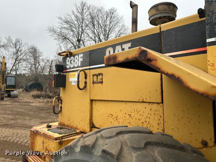 image for item DT6439 1995 Caterpillar 938F wheel loader