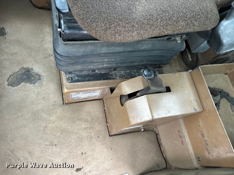 image for item DT6439 1995 Caterpillar 938F wheel loader