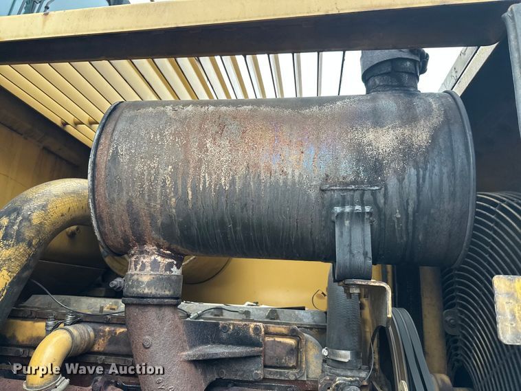 image for item DT6439 1995 Caterpillar 938F wheel loader