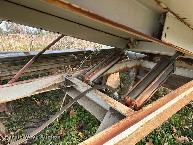 image for item DT6441 Dump bed