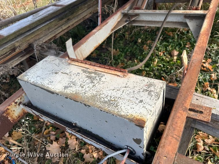 image for item DT6441 Dump bed