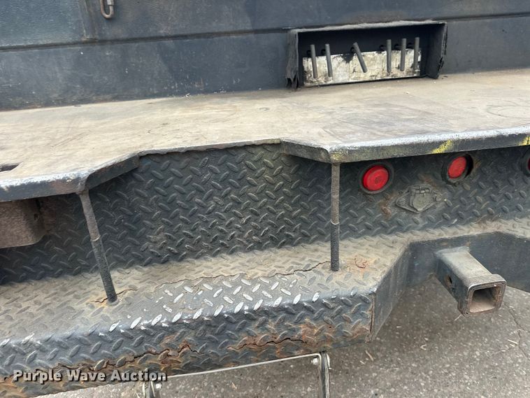 image for item DT6443 2001 Ford F650 utility / service truck