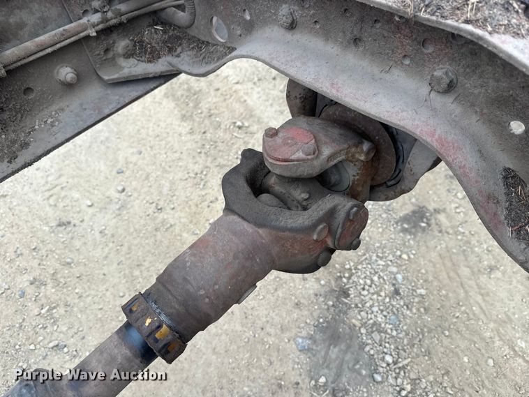 image for item DT6444 1999 Freightliner truck cab and chassis