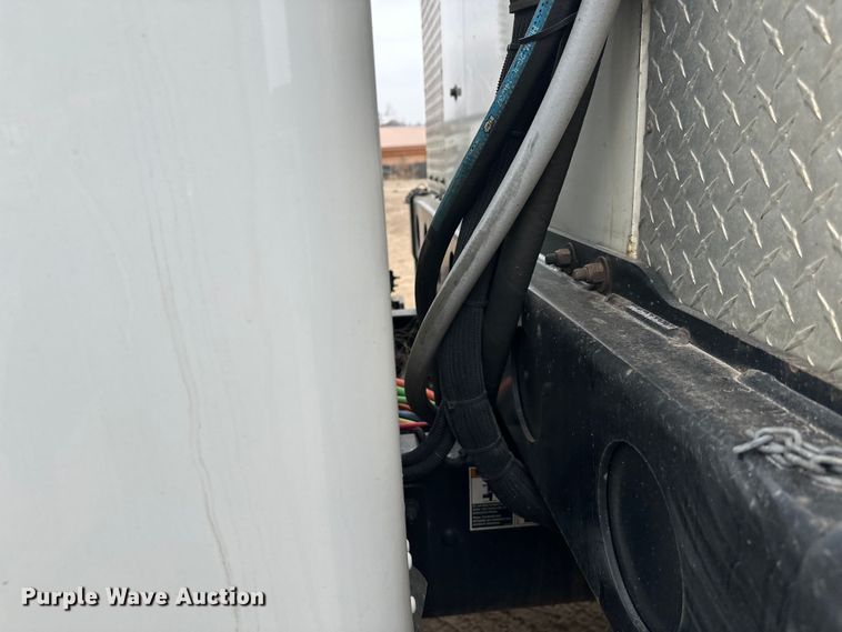 image for item DT6445 2019 Kenworth T370 utility / service truck