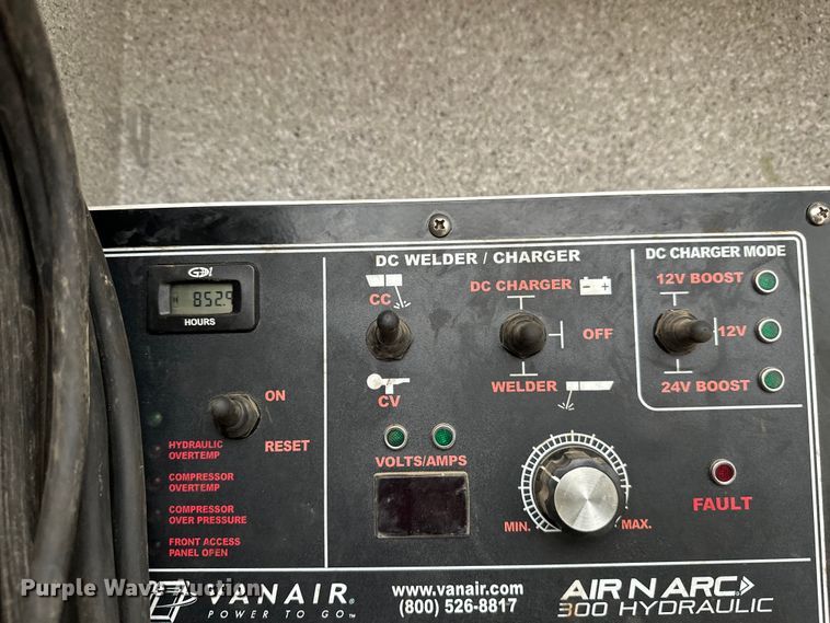 image for item DT6445 2019 Kenworth T370 utility / service truck