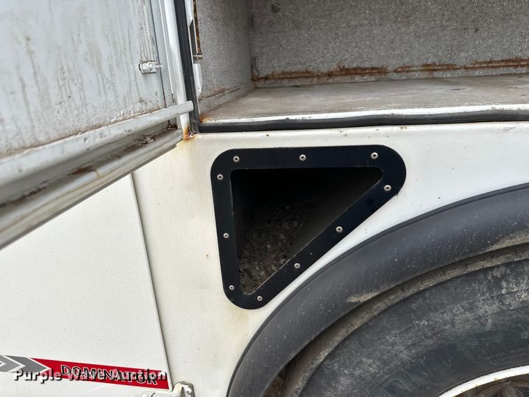 image for item DT6445 2019 Kenworth T370 utility / service truck