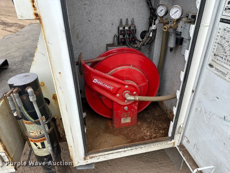 image for item DT6445 2019 Kenworth T370 utility / service truck