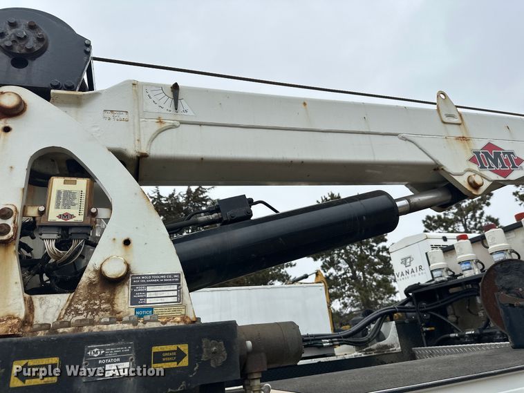 image for item DT6445 2019 Kenworth T370 utility / service truck