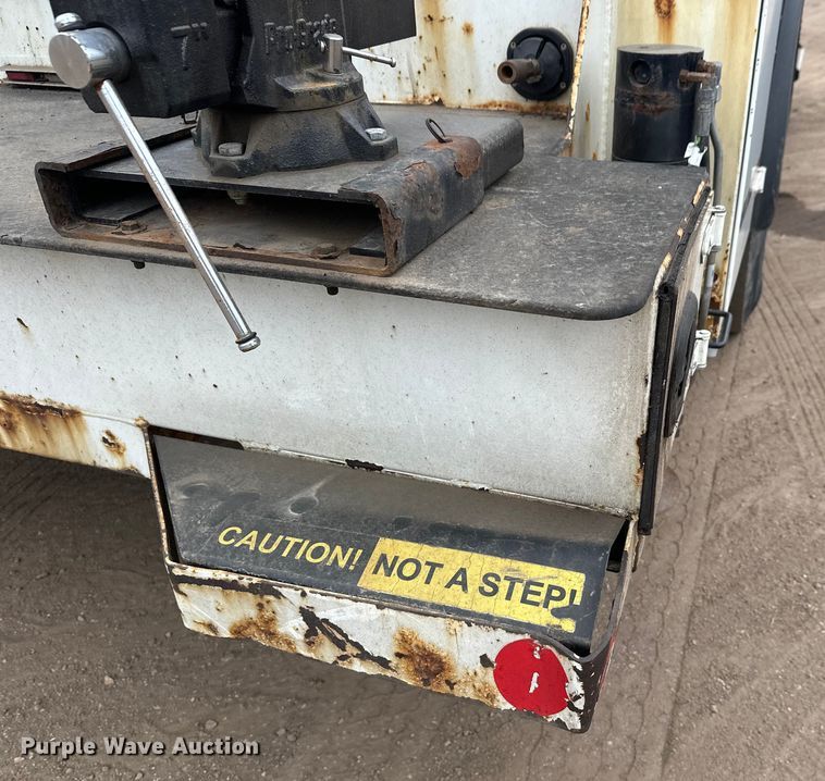 image for item DT6445 2019 Kenworth T370 utility / service truck