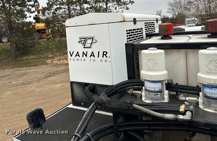 image for item DT6445 2019 Kenworth T370 utility / service truck