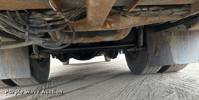 image for item DT6445 2019 Kenworth T370 utility / service truck