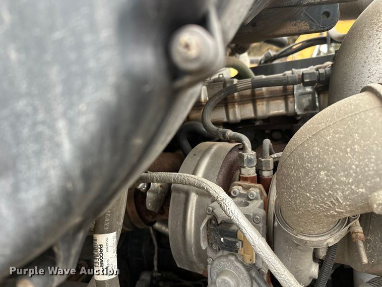 image for item DT6445 2019 Kenworth T370 utility / service truck