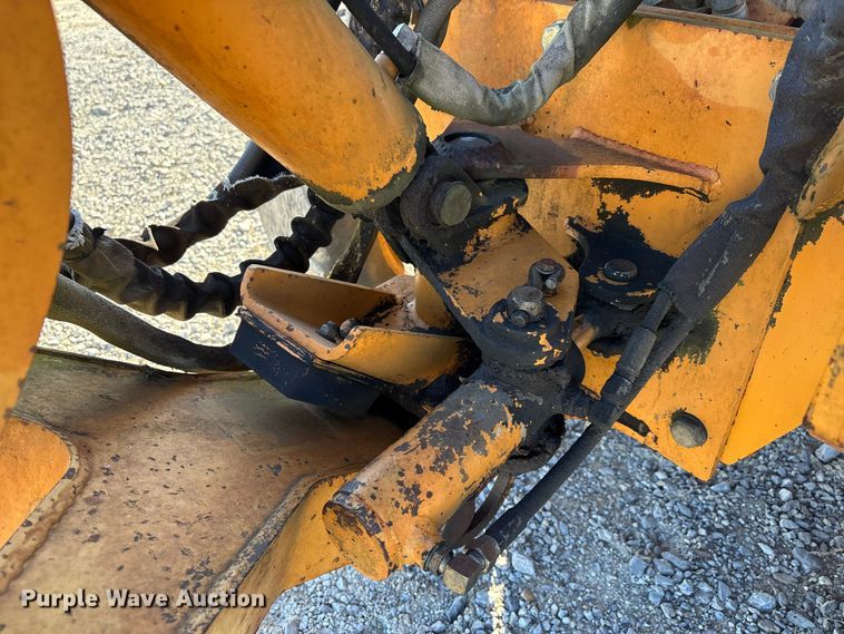 image for item DU1420 1994 Case 460 cable plow