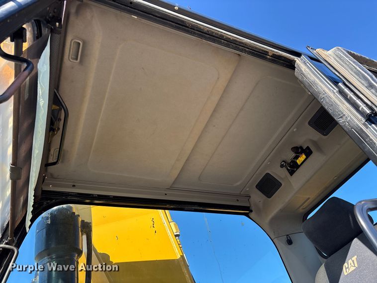 image for item DU1437 2018 Caterpillar 326F L long reach excavator