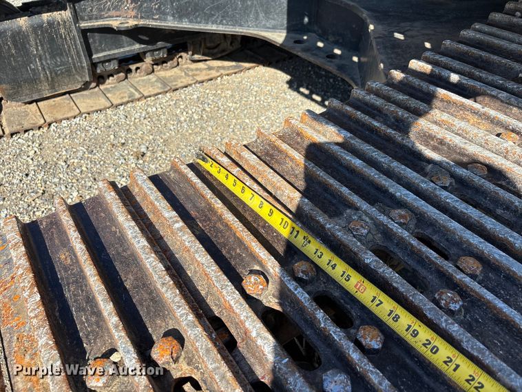 image for item DU1437 2018 Caterpillar 326F L long reach excavator