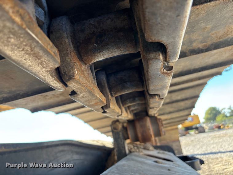 image for item DU1437 2018 Caterpillar 326F L long reach excavator