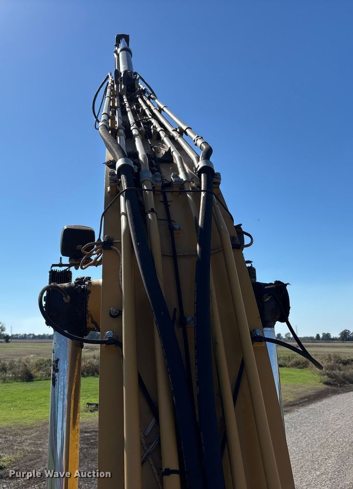 image for item DU1438 2018 Caterpillar 326F L long reach excavator