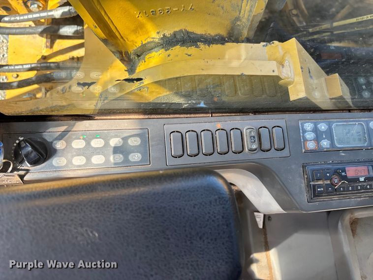 image for item DU1438 2018 Caterpillar 326F L long reach excavator