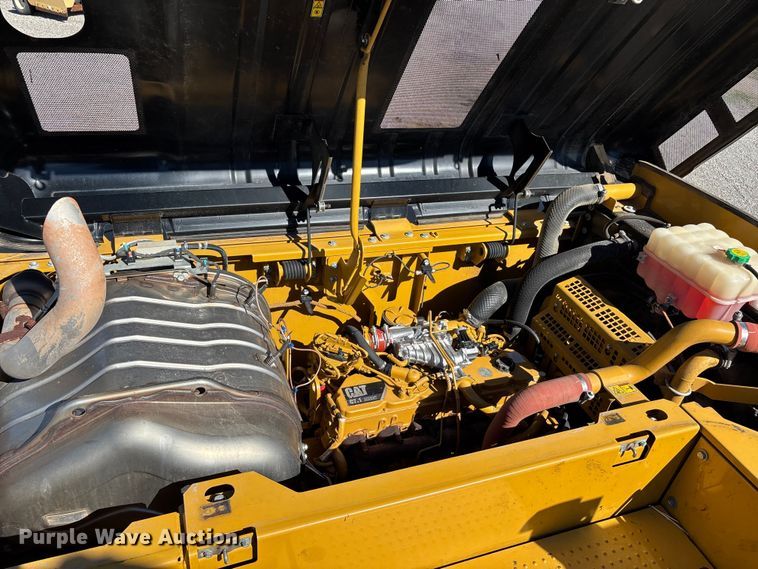 image for item DU1438 2018 Caterpillar 326F L long reach excavator