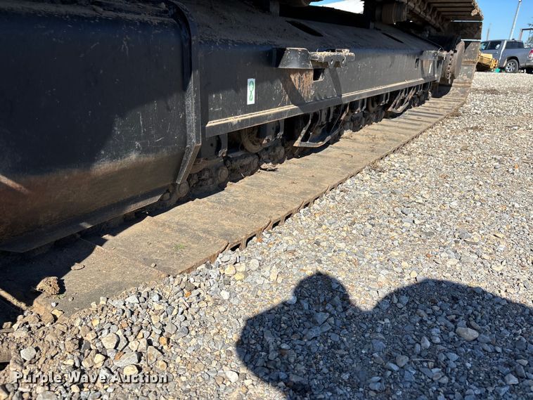 image for item DU1438 2018 Caterpillar 326F L long reach excavator