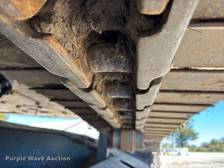 image for item DU1438 2018 Caterpillar 326F L long reach excavator