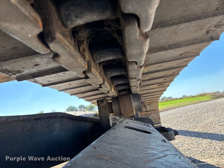 image for item DU1438 2018 Caterpillar 326F L long reach excavator